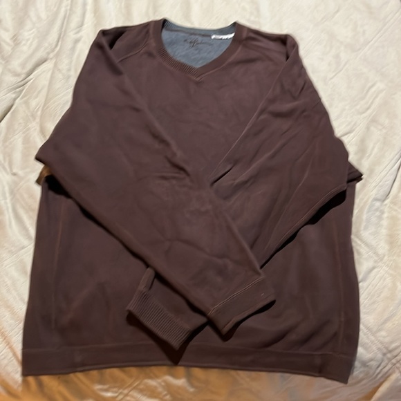 Tommy Bahama root beer sweat shirt - Picture 3 of 4
